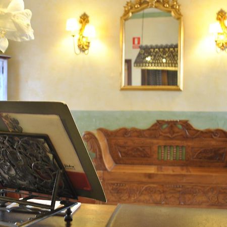 El Rincon De Las Descalzas Carmona  Wnętrze zdjęcie
